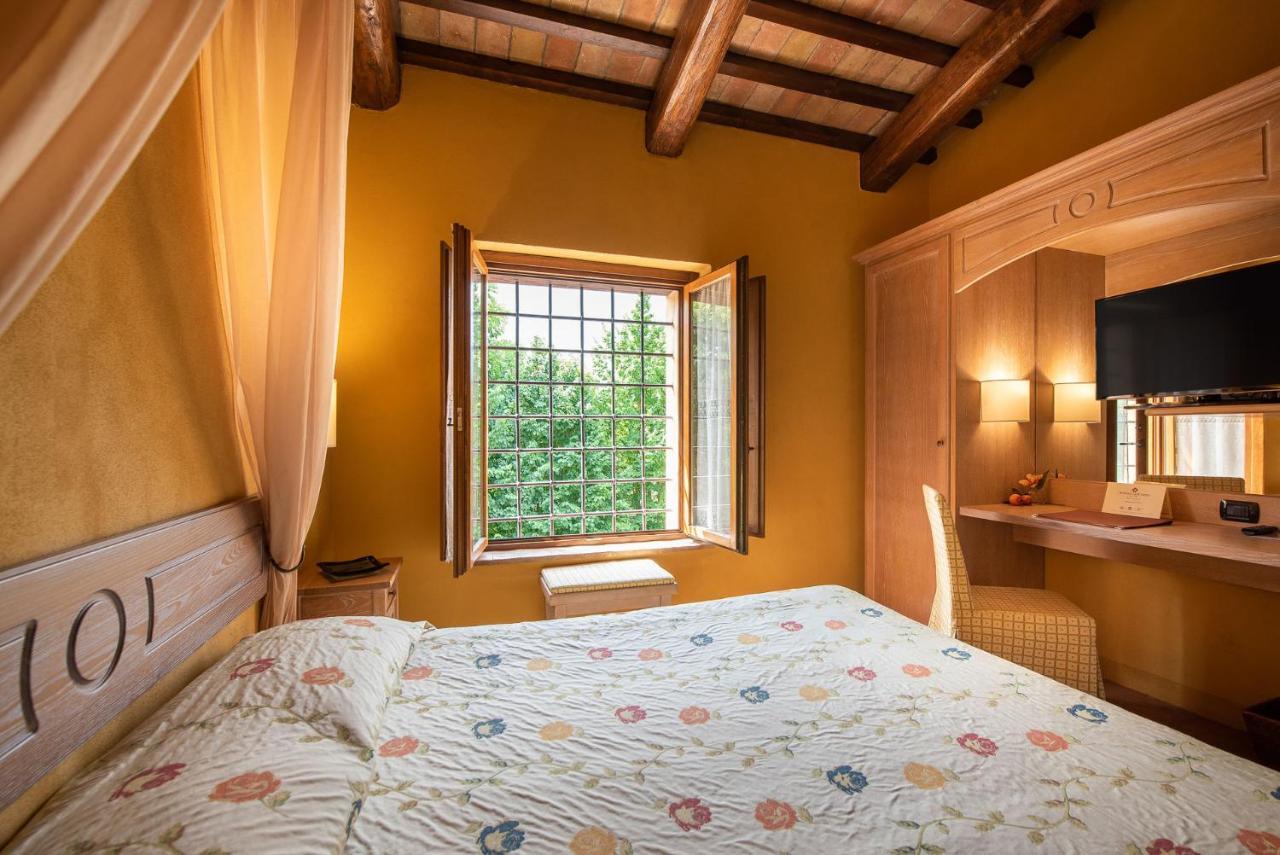 Hotel Borgo Lanciano Castelraimondo Esterno foto