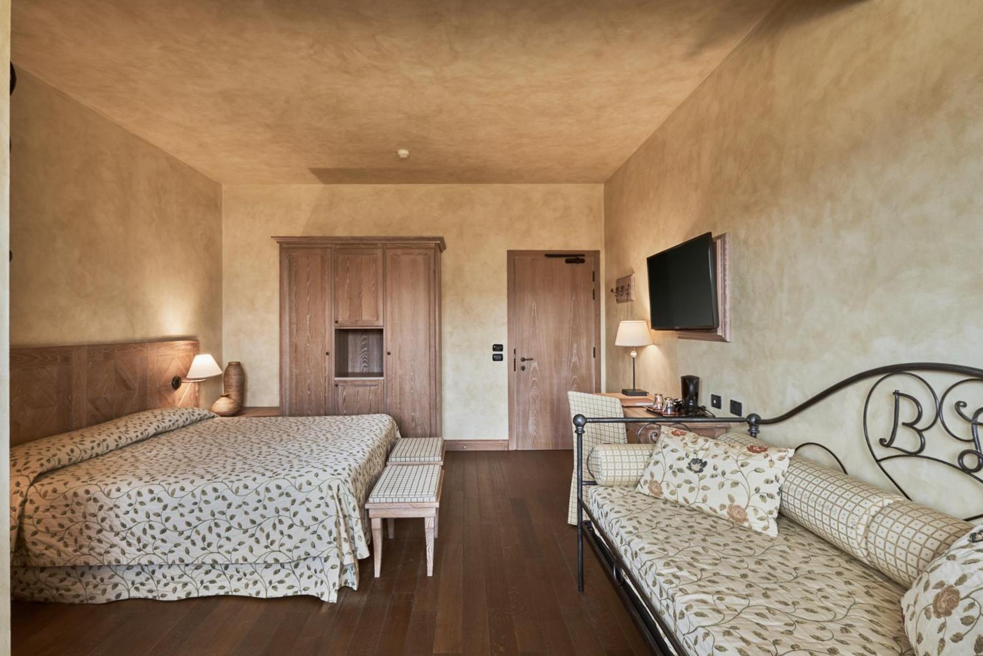 Hotel Borgo Lanciano Castelraimondo Esterno foto