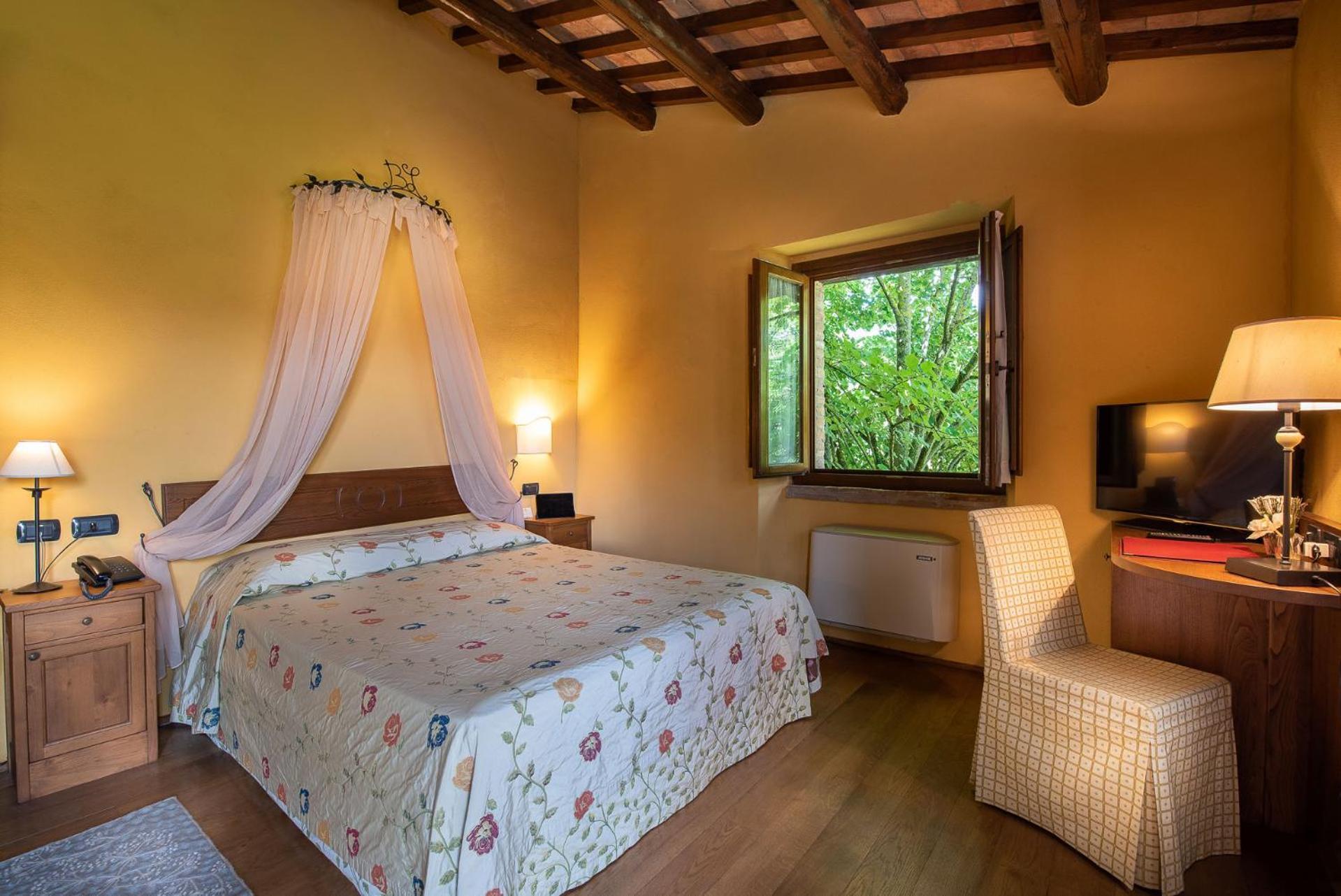 Hotel Borgo Lanciano Castelraimondo Esterno foto